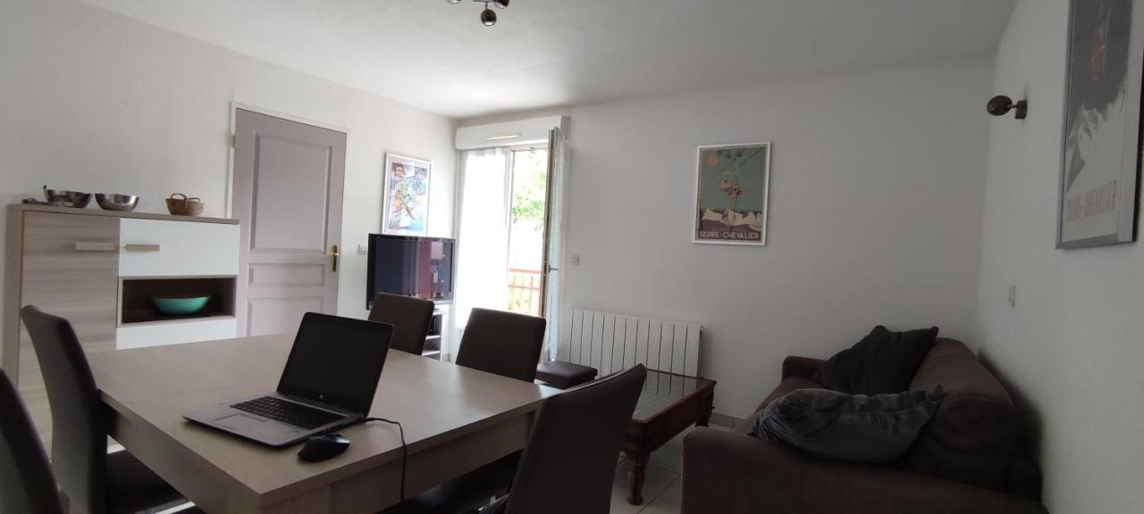 Appartement Le Sorbier 4 Personnes บรีอองซง ภายนอก รูปภาพ